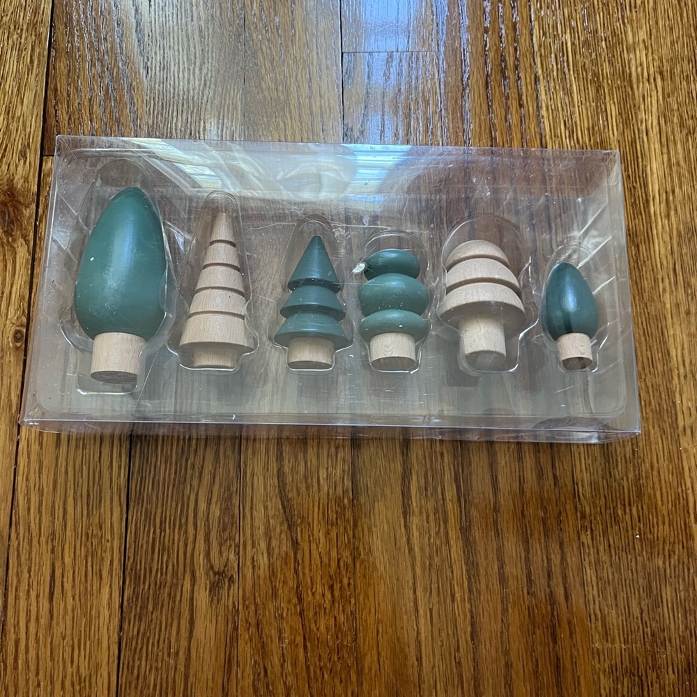 Hearth & Hand Magnolia Kids' Tree Set 6 Wooden
Trees Toys NEW